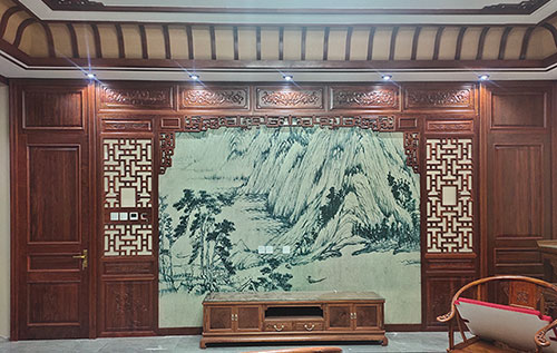 黔南中式仿古别墅客厅背景墙花格木作装饰